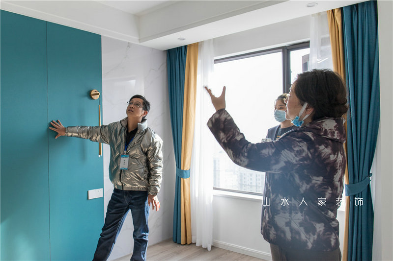 武漢裝飾協(xié)會(huì)武漢裝修公司評(píng)選活動(dòng)現(xiàn)場(chǎng)