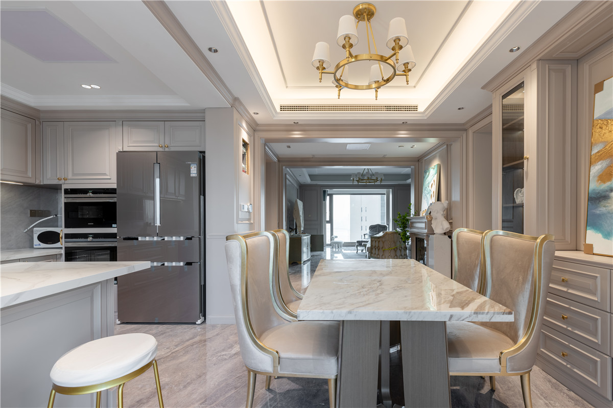 華發(fā)外灘首府美式輕奢風格裝修效果圖 華發(fā)外灘首府美式輕奢風格裝修效果圖