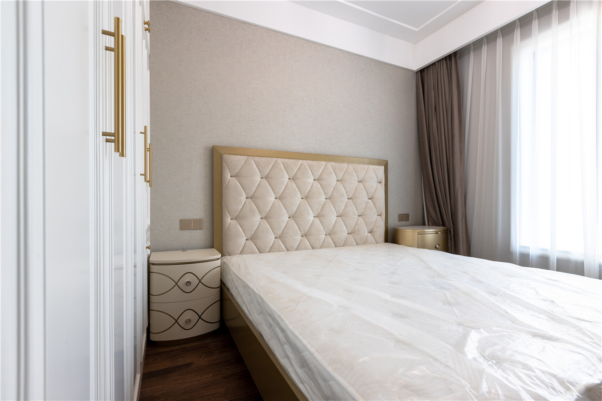 華發(fā)外灘首府美式輕奢風格裝修效果圖 華發(fā)外灘首府美式輕奢風格裝修效果圖