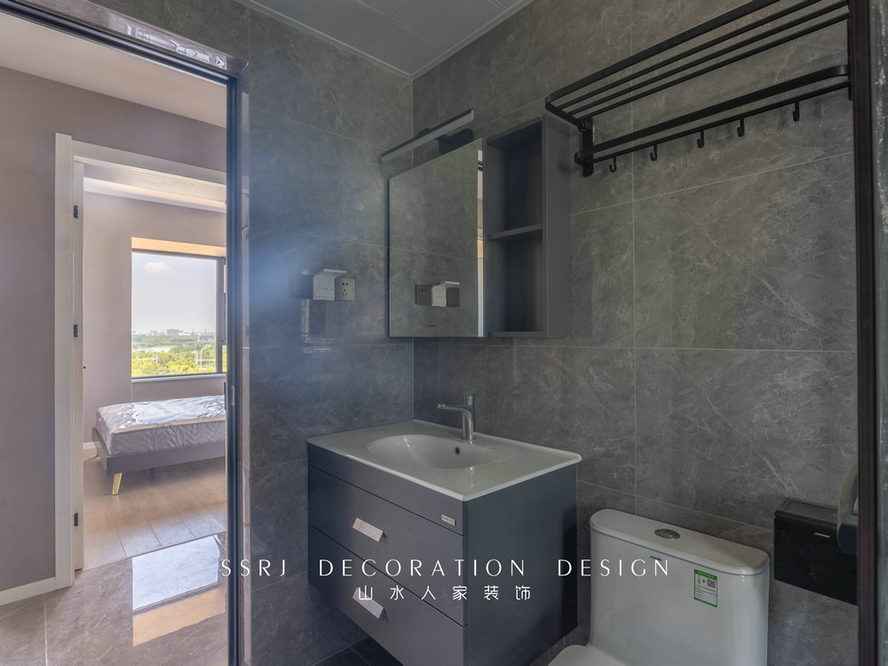 融創(chuàng)城90平現(xiàn)代風格裝修效果圖