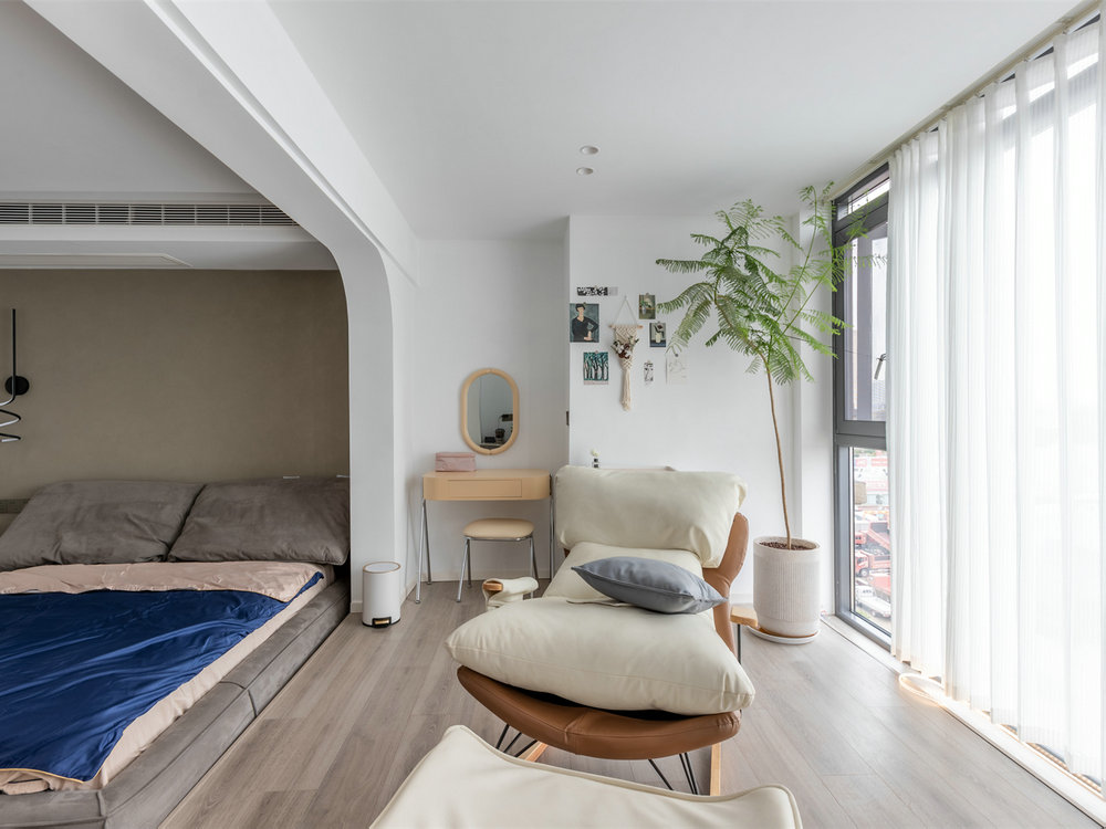 愛家名校華城現(xiàn)代風(fēng)格復(fù)式樓裝修效果圖