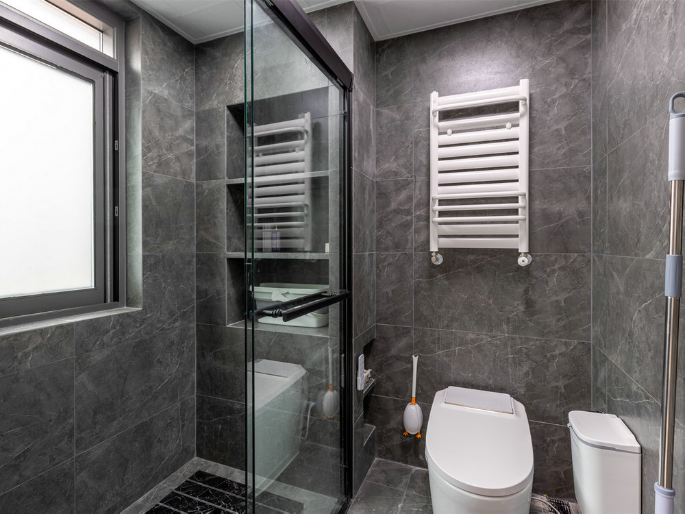 愛家名校華城現(xiàn)代風(fēng)格復(fù)式樓裝修效果圖