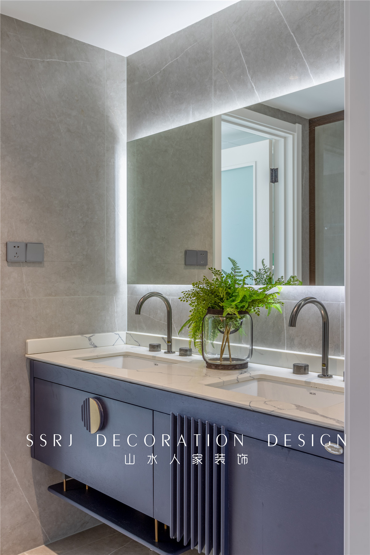 月湖琴聲286平現(xiàn)代風(fēng)格裝修效果圖 月湖琴聲286平現(xiàn)代風(fēng)格裝修效果圖