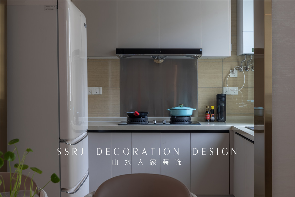 長存花園150平輕奢風格裝修效果圖 長存花園150平輕奢風格裝修效果圖