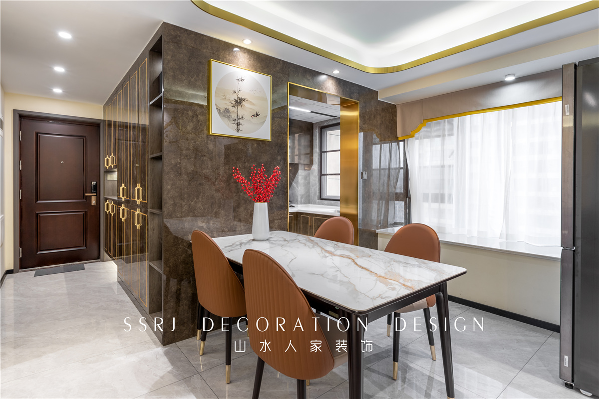 龍湖春江酈城現(xiàn)代中式風格裝修效果圖