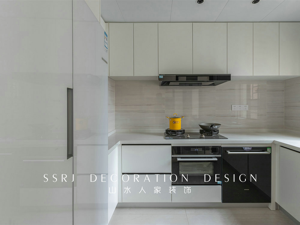 中建鉑公館159平現(xiàn)代簡約風格裝修效果圖 中建鉑公館159平現(xiàn)代簡約風格裝修效果圖