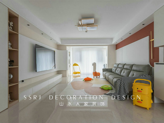 電視是掛在墻上好還是放在電視柜上好 電視是掛在墻上好還是放在電視柜上好