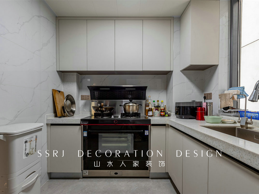 濱江苑140平現(xiàn)代風(fēng)格裝修效果圖 濱江苑140平現(xiàn)代風(fēng)格裝修效果圖