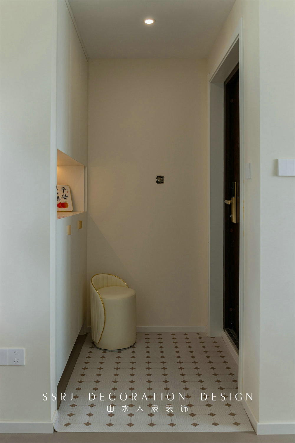 融創(chuàng)望江府133平現(xiàn)代簡(jiǎn)約風(fēng)格裝修效果圖