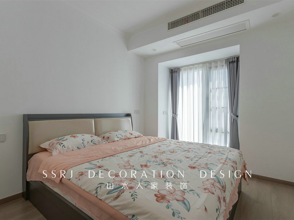 融創(chuàng)望江府113平現(xiàn)代簡約風格裝修效果圖