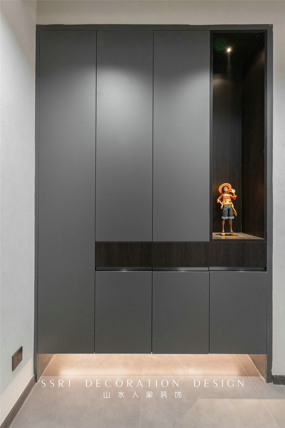 聯(lián)通佳苑170平現(xiàn)代風格裝修效果圖