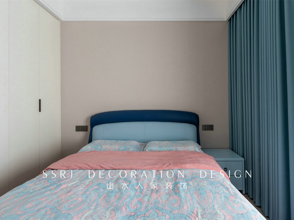 臨江府105平現(xiàn)代風格裝修效果圖