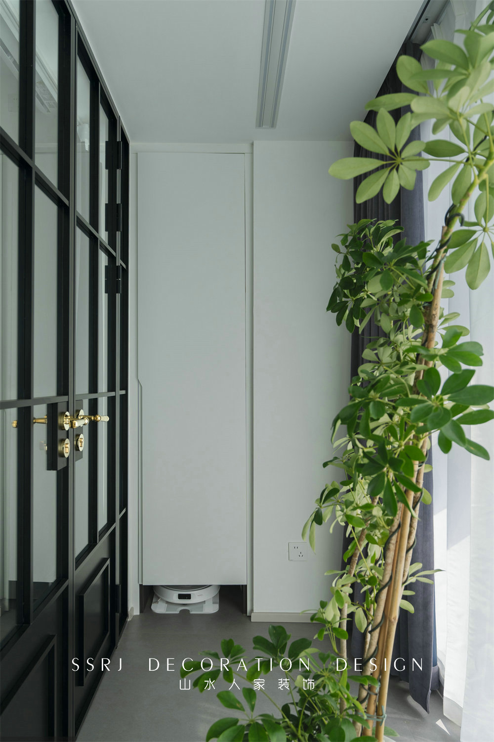 后湖里現(xiàn)代簡(jiǎn)約風(fēng)格裝修效果圖