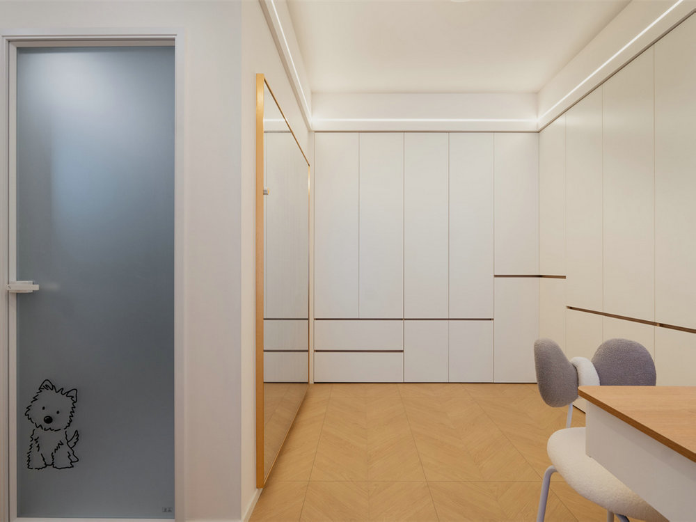 星譽國際云居127平現(xiàn)代奶油風格裝修效果圖