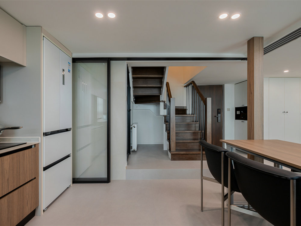 碧樂城50平loft現(xiàn)代風(fēng)格裝修效果圖