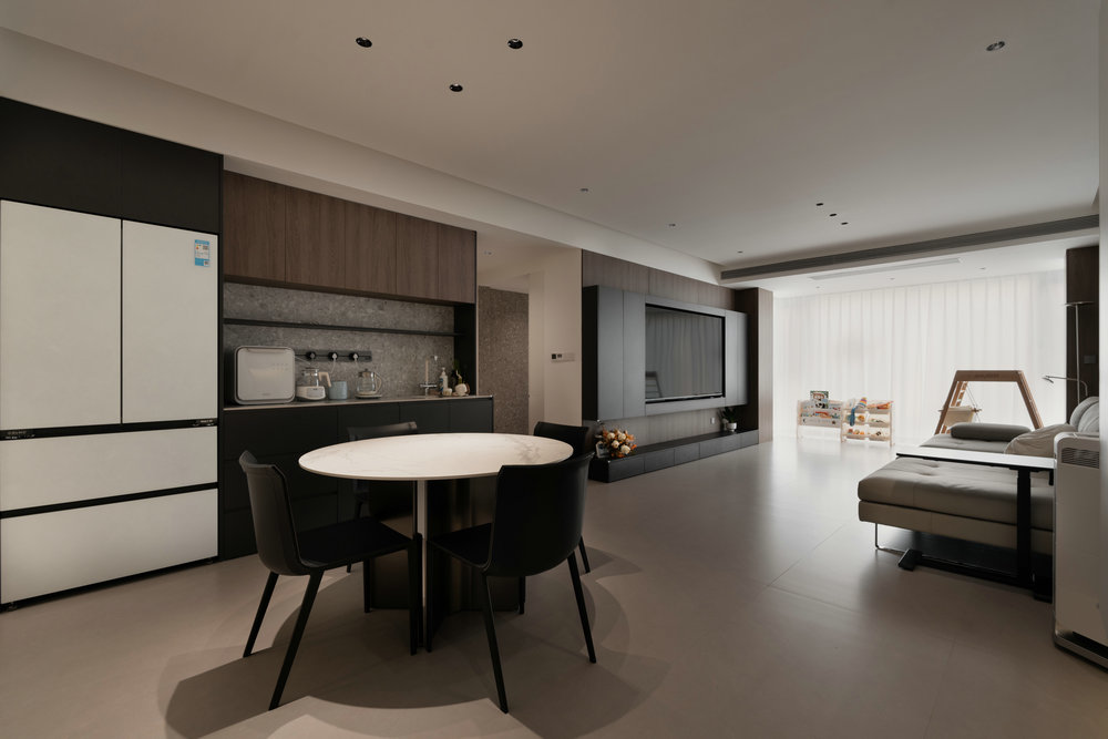 友誼國(guó)際沙湖苑121平現(xiàn)代風(fēng)格裝修效果圖