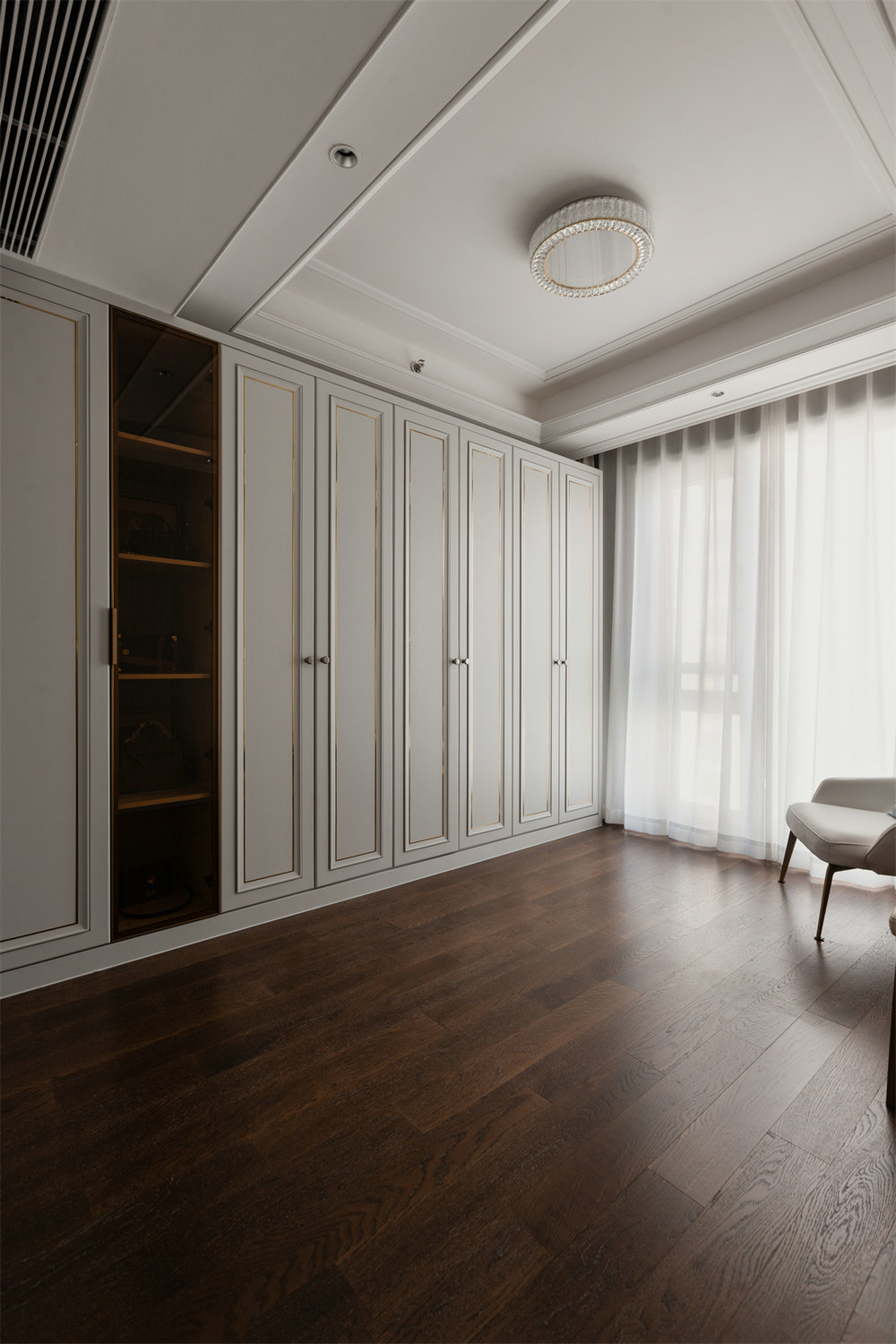 中海萬松九里270平港式輕奢風裝修效果圖