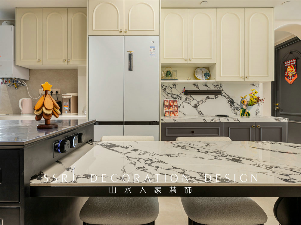 華僑城紅坊128平奶油法式風(fēng)格裝修效果圖