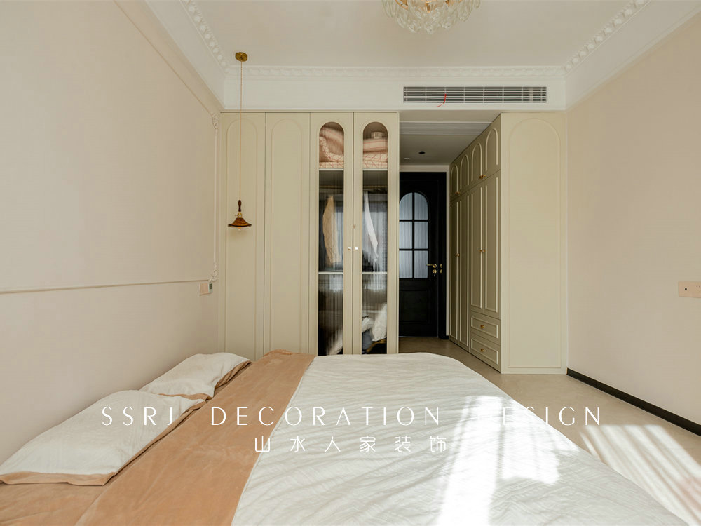 華僑城紅坊128平奶油法式風(fēng)格裝修效果圖