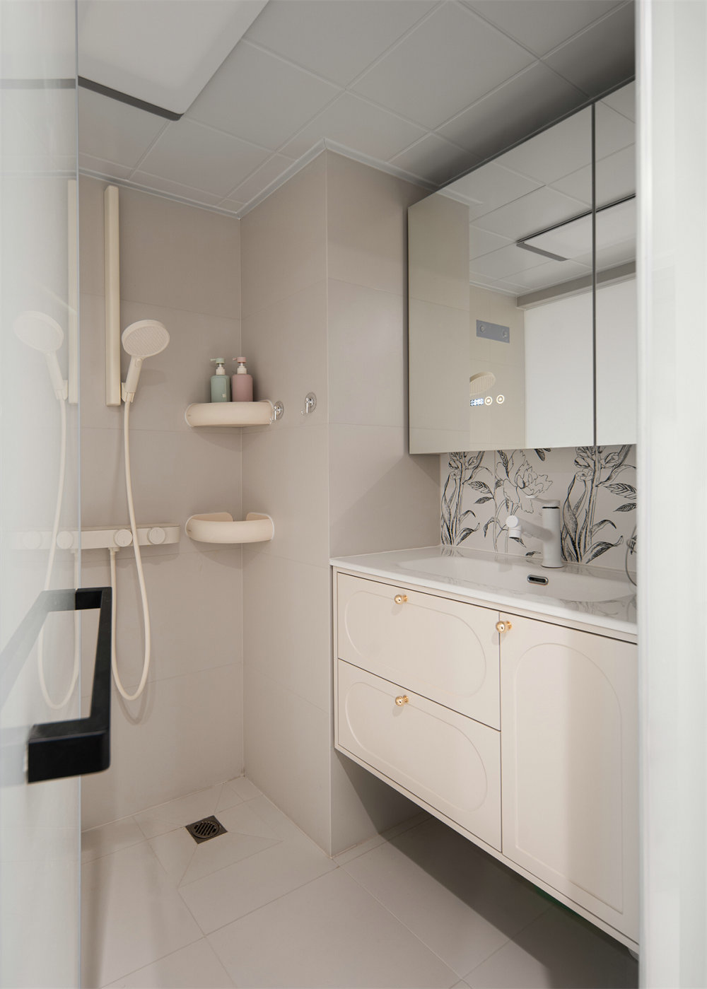 龍湖清能天奕loft現(xiàn)代風(fēng)格裝修效果圖