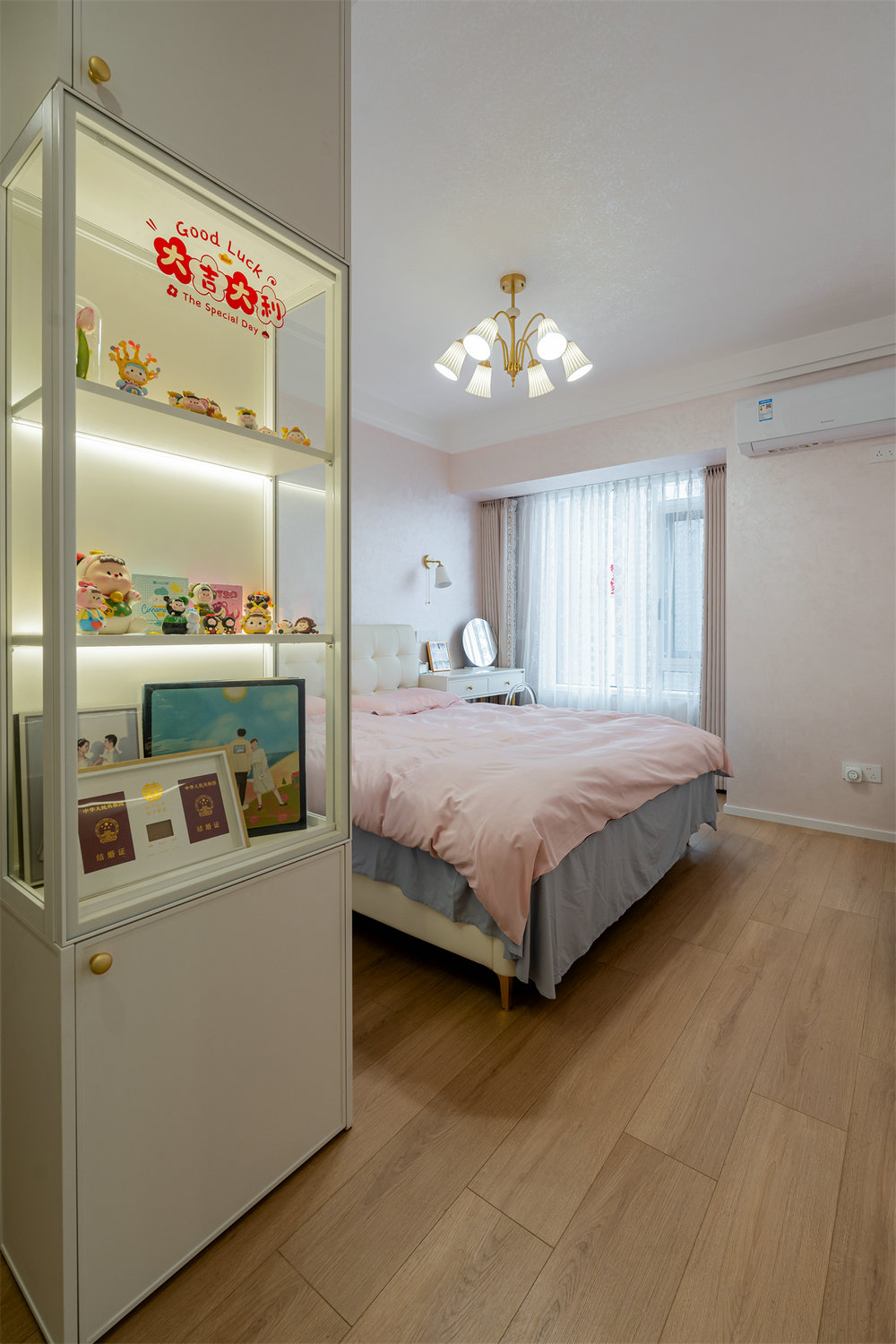 中建鉑公館112平奶油風(fēng)格裝修效果圖