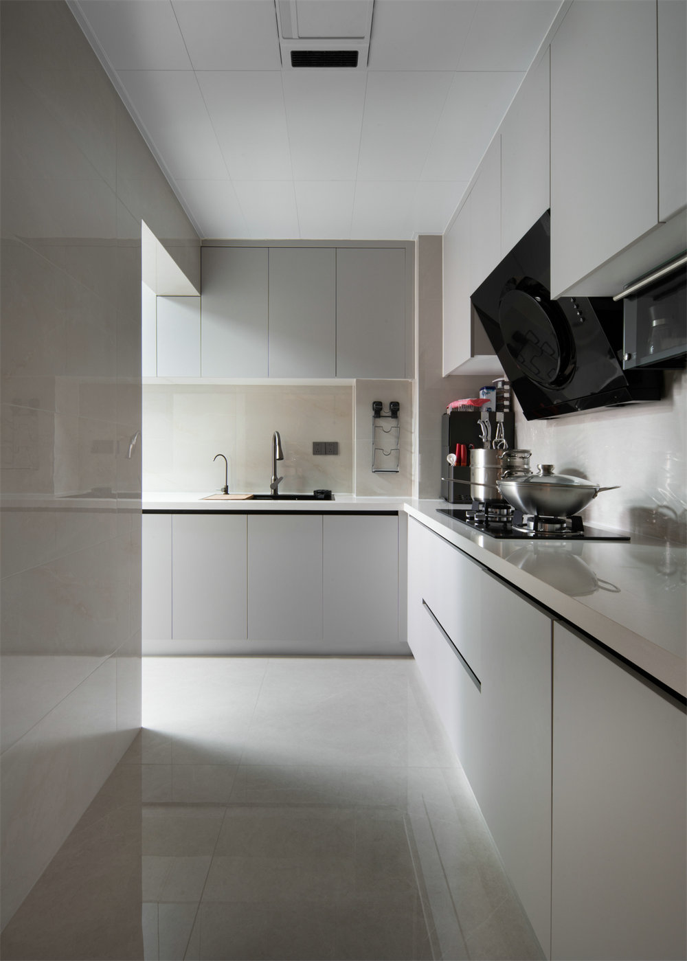 永泰時(shí)代95平現(xiàn)代輕奢風(fēng)格裝修效果圖