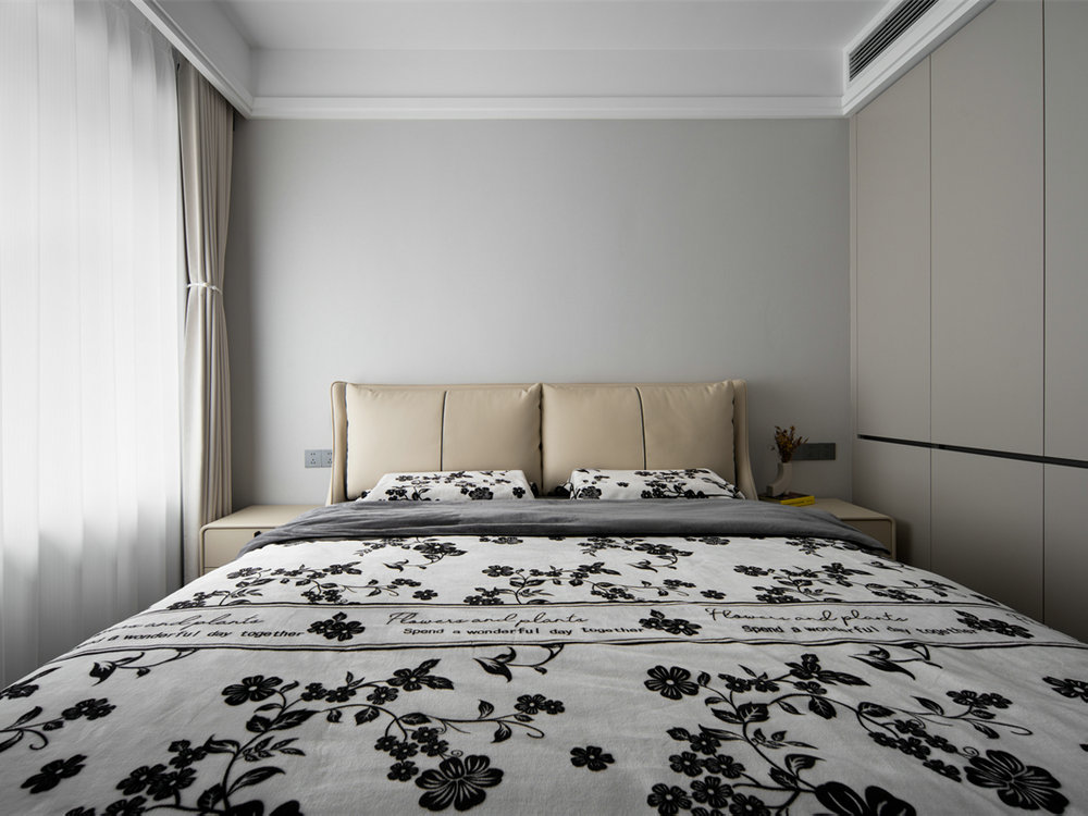 永泰時(shí)代95平現(xiàn)代輕奢風(fēng)格裝修效果圖