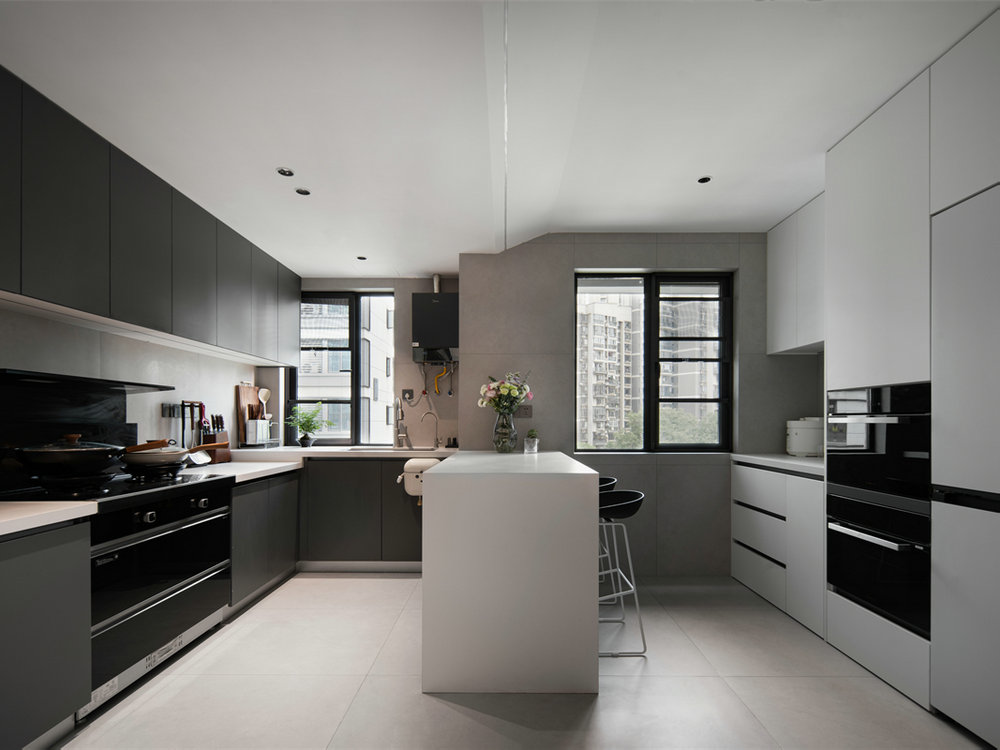 漢陽印象135平現(xiàn)代風(fēng)格裝修效果圖