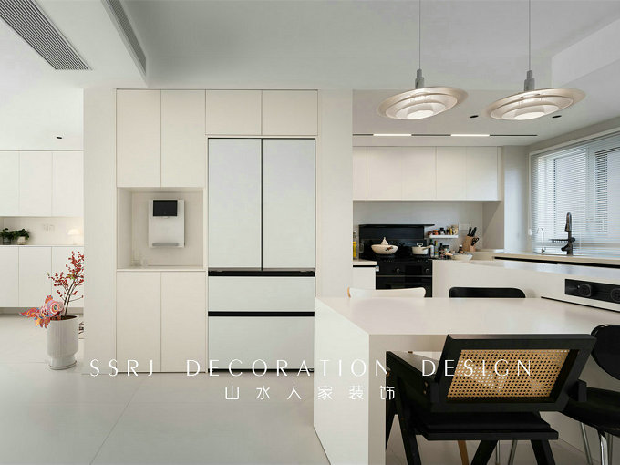 廚房線(xiàn)路改造麻煩嗎