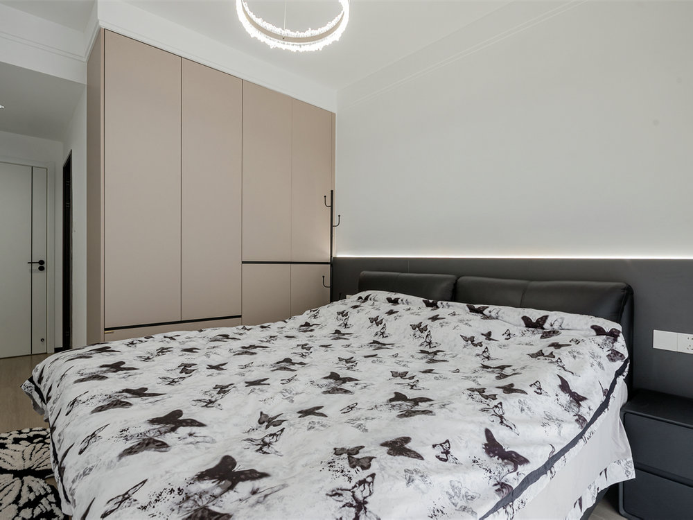 海林廣場(chǎng)123平現(xiàn)代風(fēng)格裝修效果圖