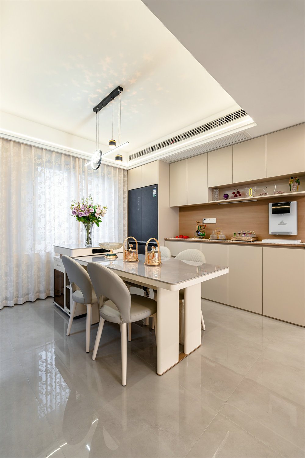 嘉河盛景190平現(xiàn)代風(fēng)格裝修效果圖