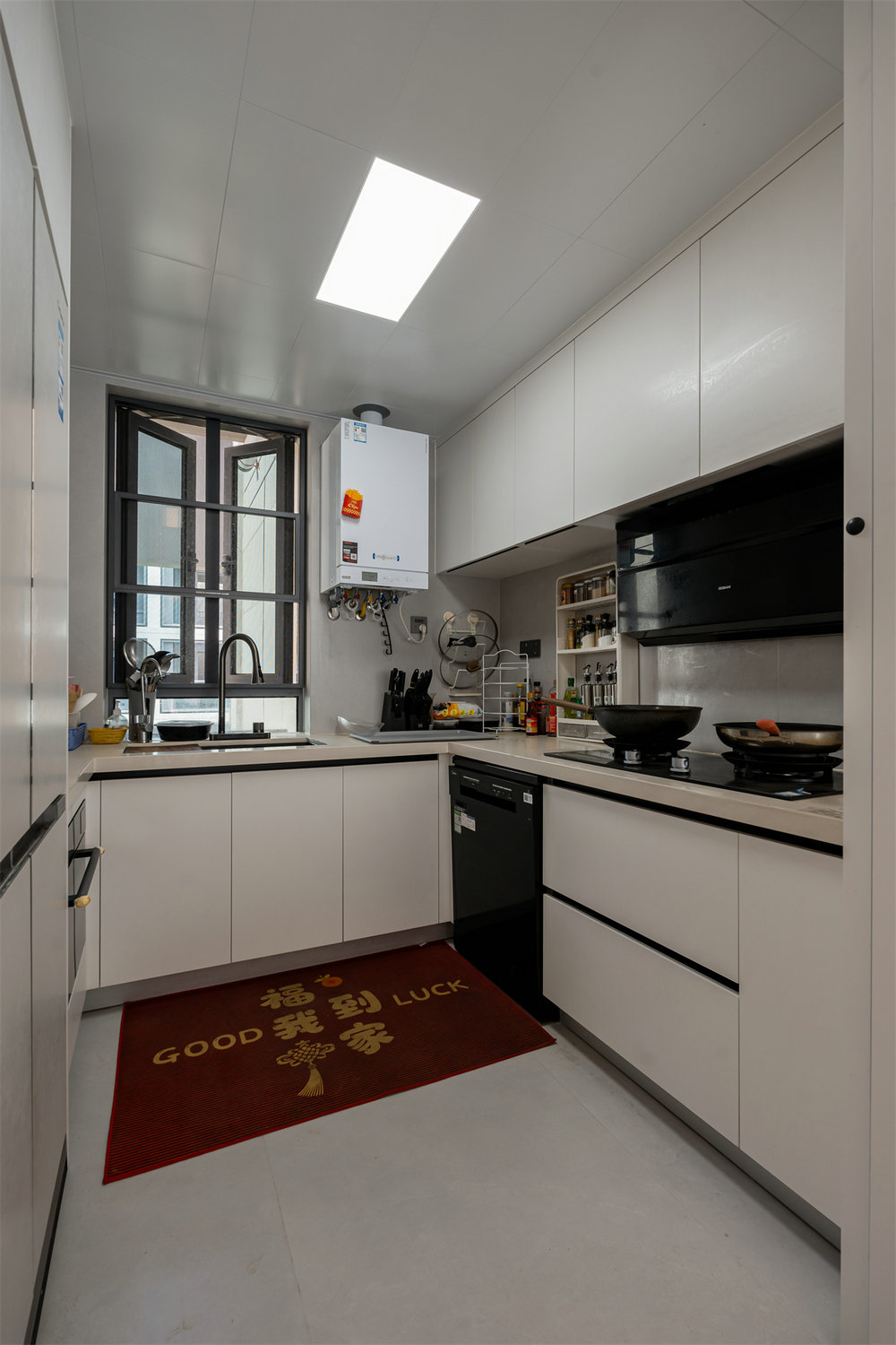 花山印象240平現(xiàn)代輕奢風(fēng)格別墅裝修效果圖