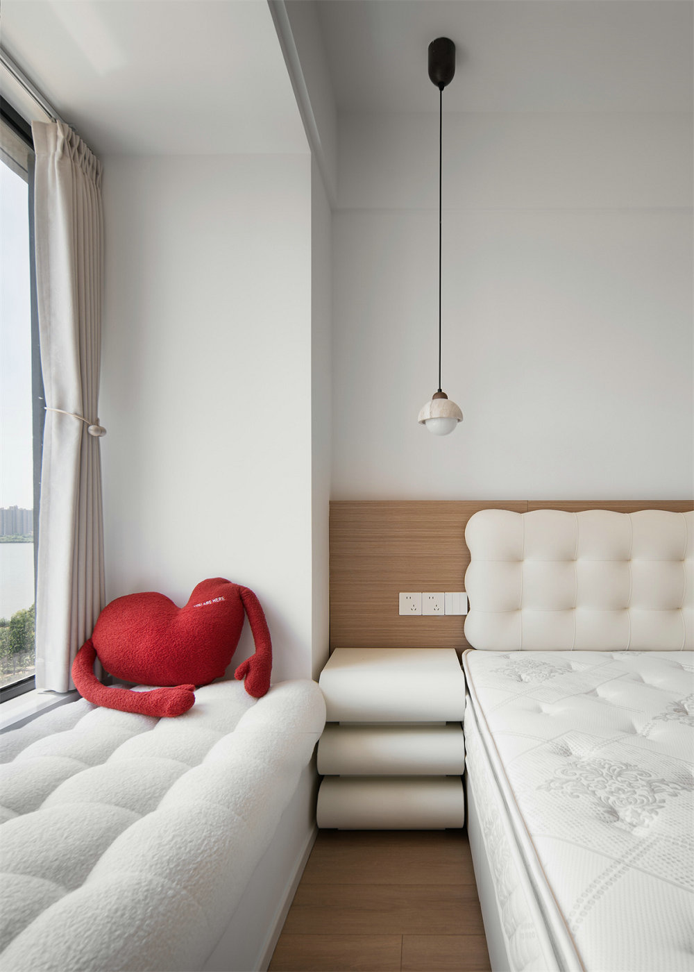 金科和雅東方135平原木奶油風(fēng)裝修效果圖