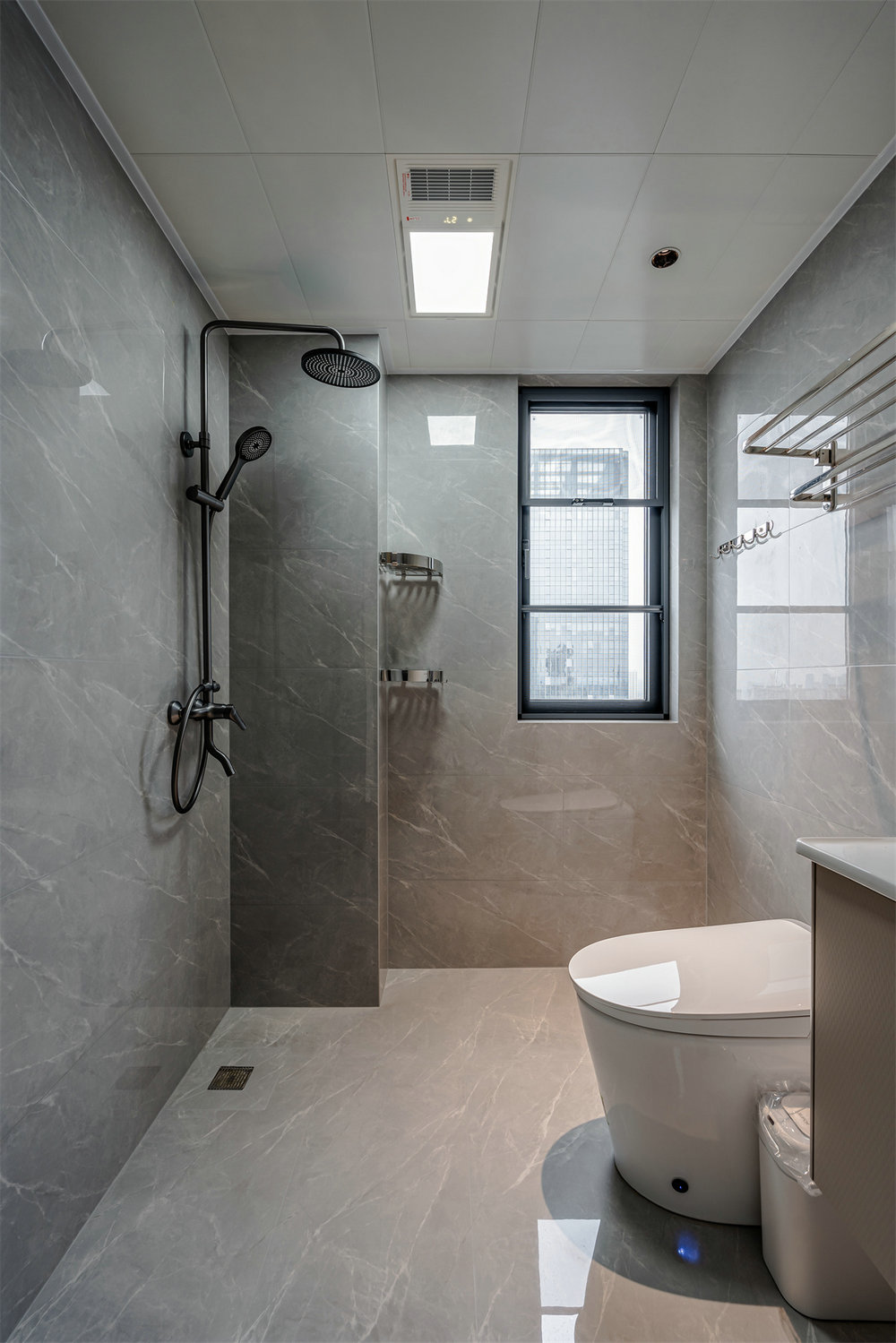 華發(fā)都薈天地117平現(xiàn)代風(fēng)格裝修效果圖