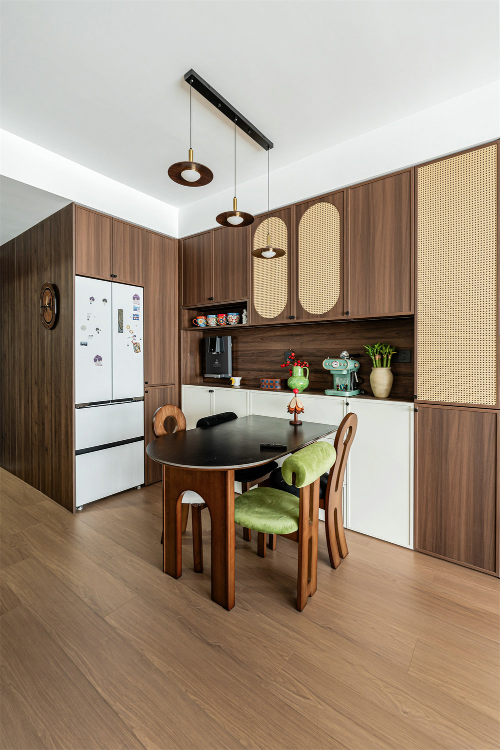 國博城鳳棲居122平中古風格裝修效果圖