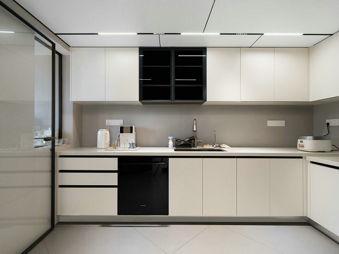 西曬的墻面用什么隔熱好