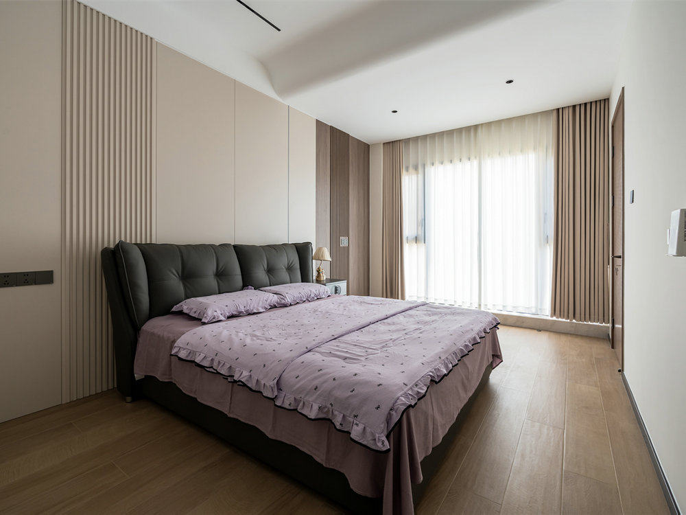 臨空香廷300平現(xiàn)代風(fēng)格裝修效果圖