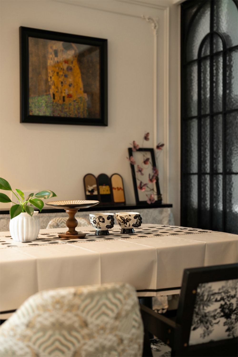 漢江華府119平法式復(fù)古風(fēng)格裝修效果圖