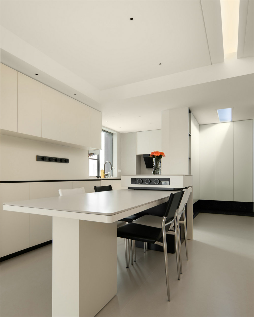 中交澄園130平現(xiàn)代極簡風(fēng)格裝修效果圖