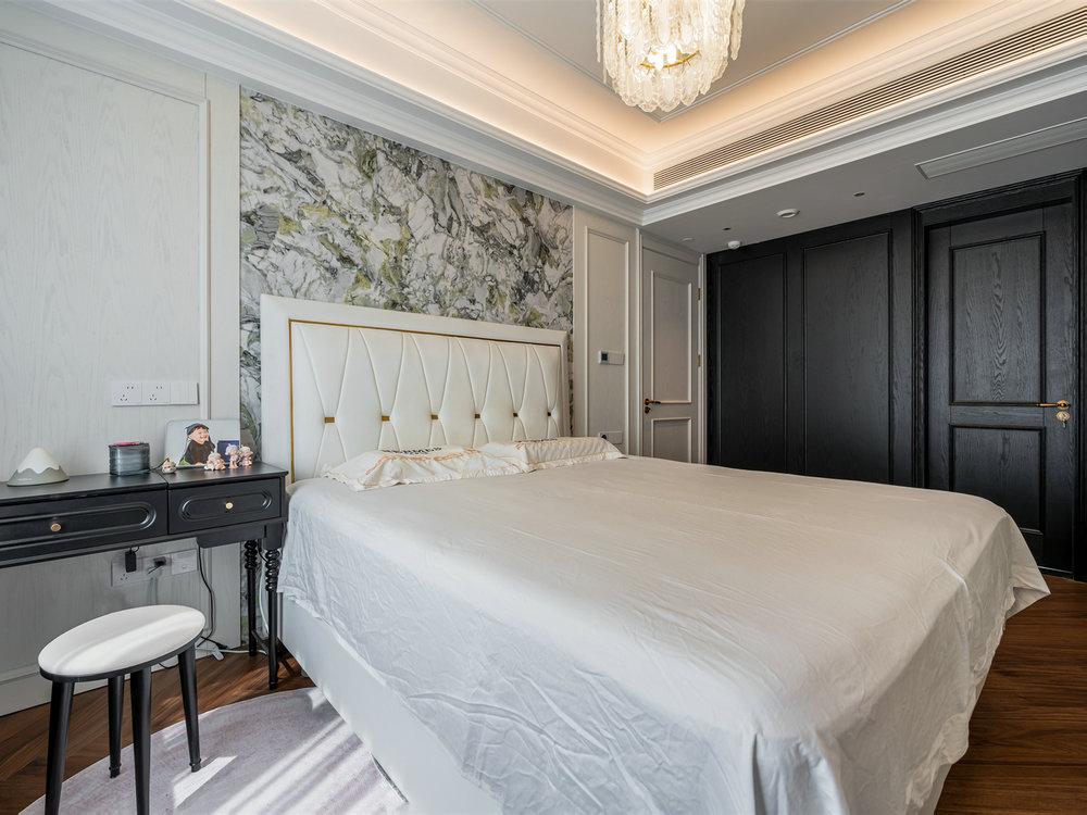 華僑城紅坊右岸140平法式香奈兒風(fēng)格裝修效果圖