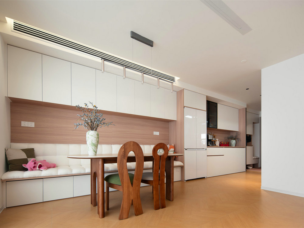 二十四城98平簡約原木風(fēng)格裝修效果圖