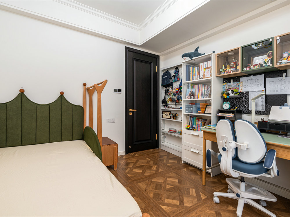 碧樂(lè)城220平中古法式風(fēng)格裝修效果圖