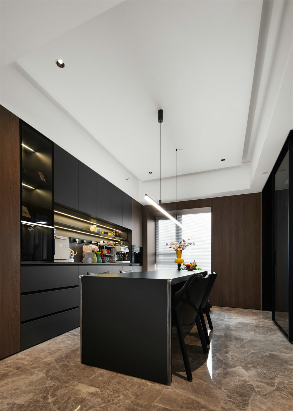 鳳起聽瀾220平意式極簡風(fēng)格裝修效果圖