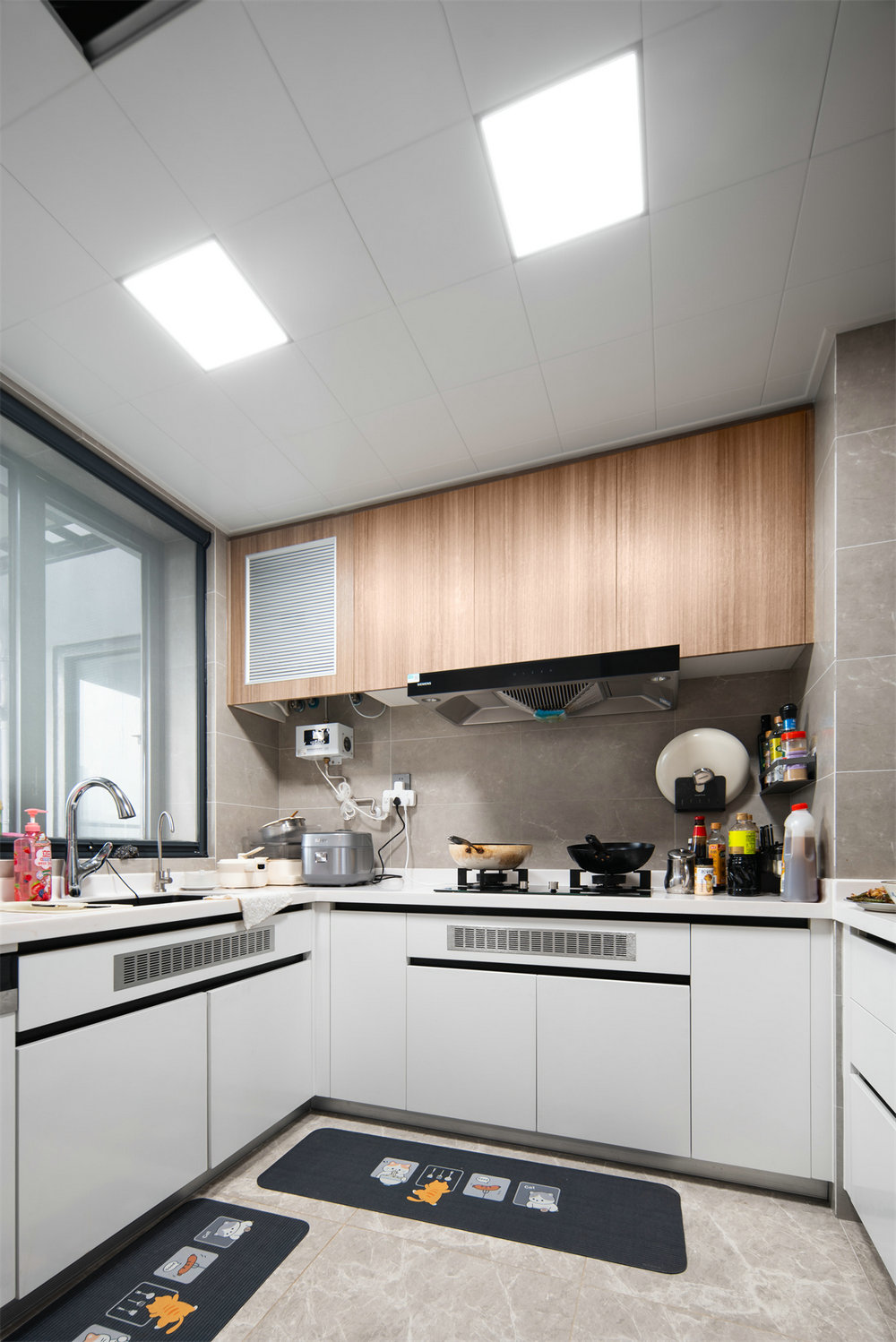 鳳起聽瀾220平意式極簡風(fēng)格裝修效果圖