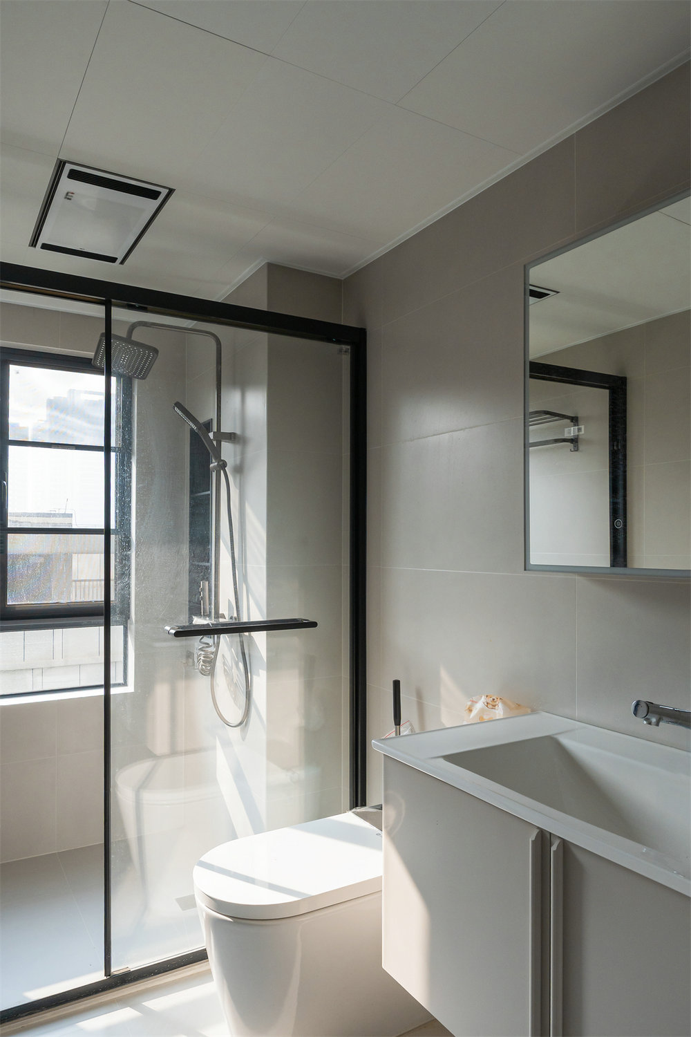 鼎正悅府108平現(xiàn)代風(fēng)格裝修效果圖