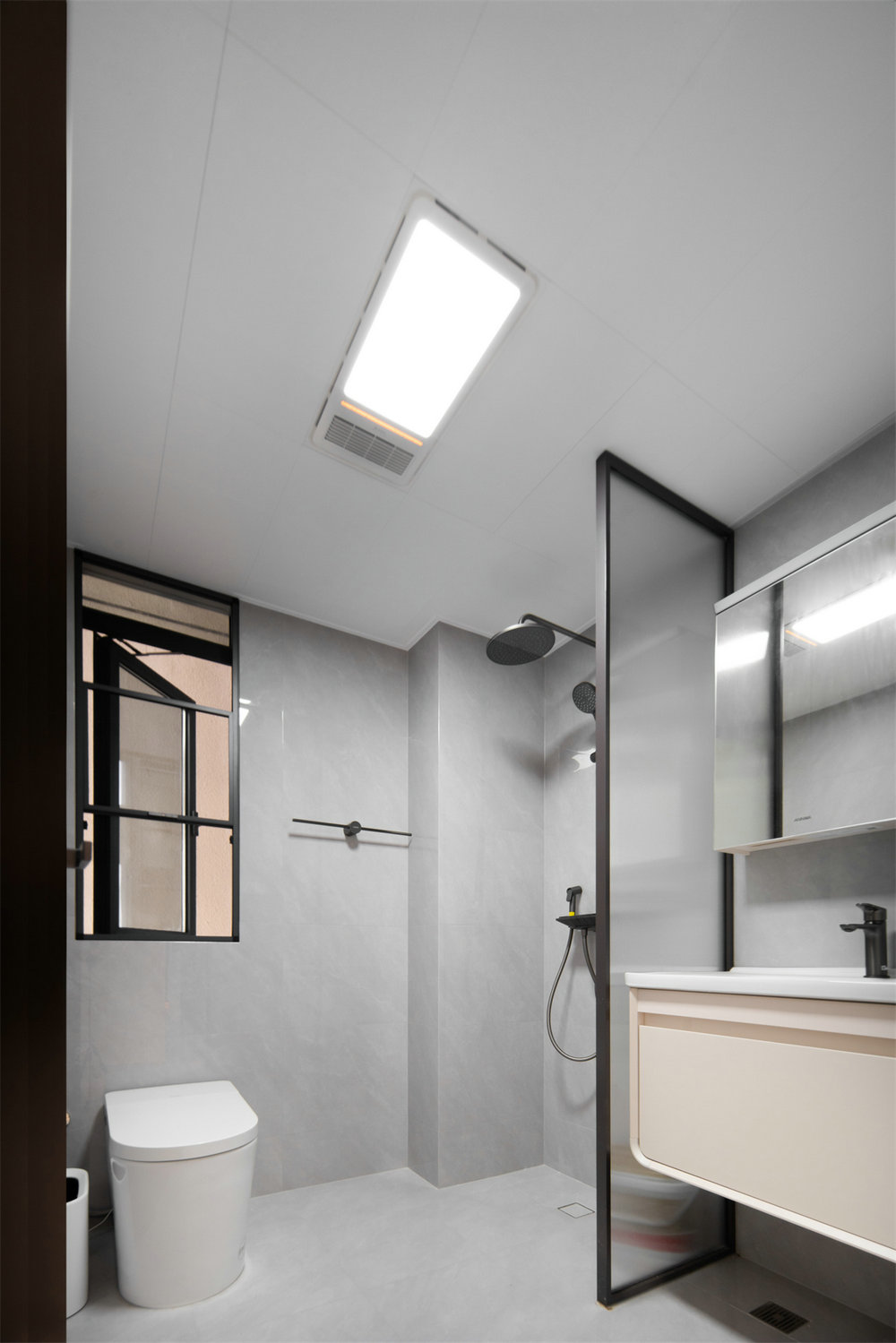 中建福地星城96平現(xiàn)代簡約風(fēng)格裝修效果圖