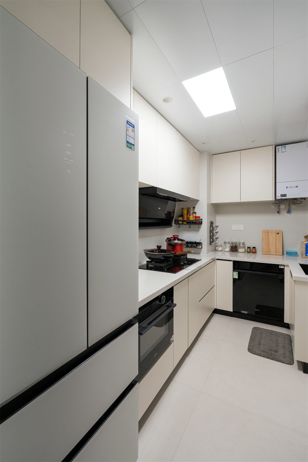 長江紫都93平現(xiàn)代風(fēng)格裝修效果圖