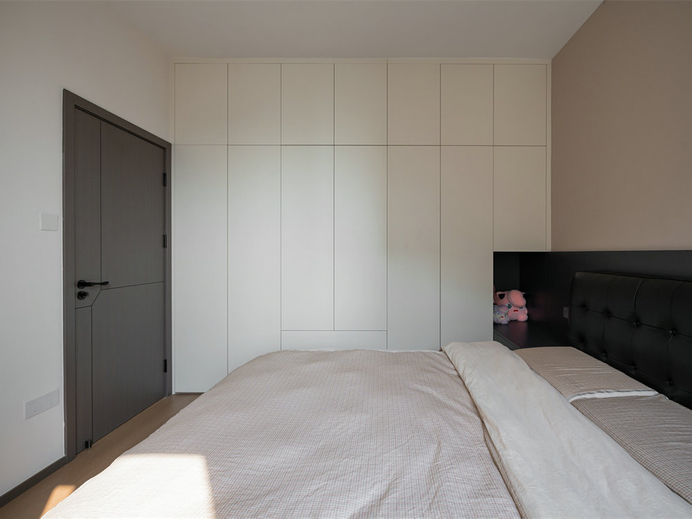 長江紫都93平現(xiàn)代風(fēng)格裝修效果圖