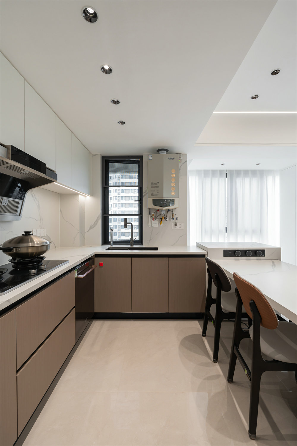 保利城140平現(xiàn)代簡約風(fēng)格裝修效果圖