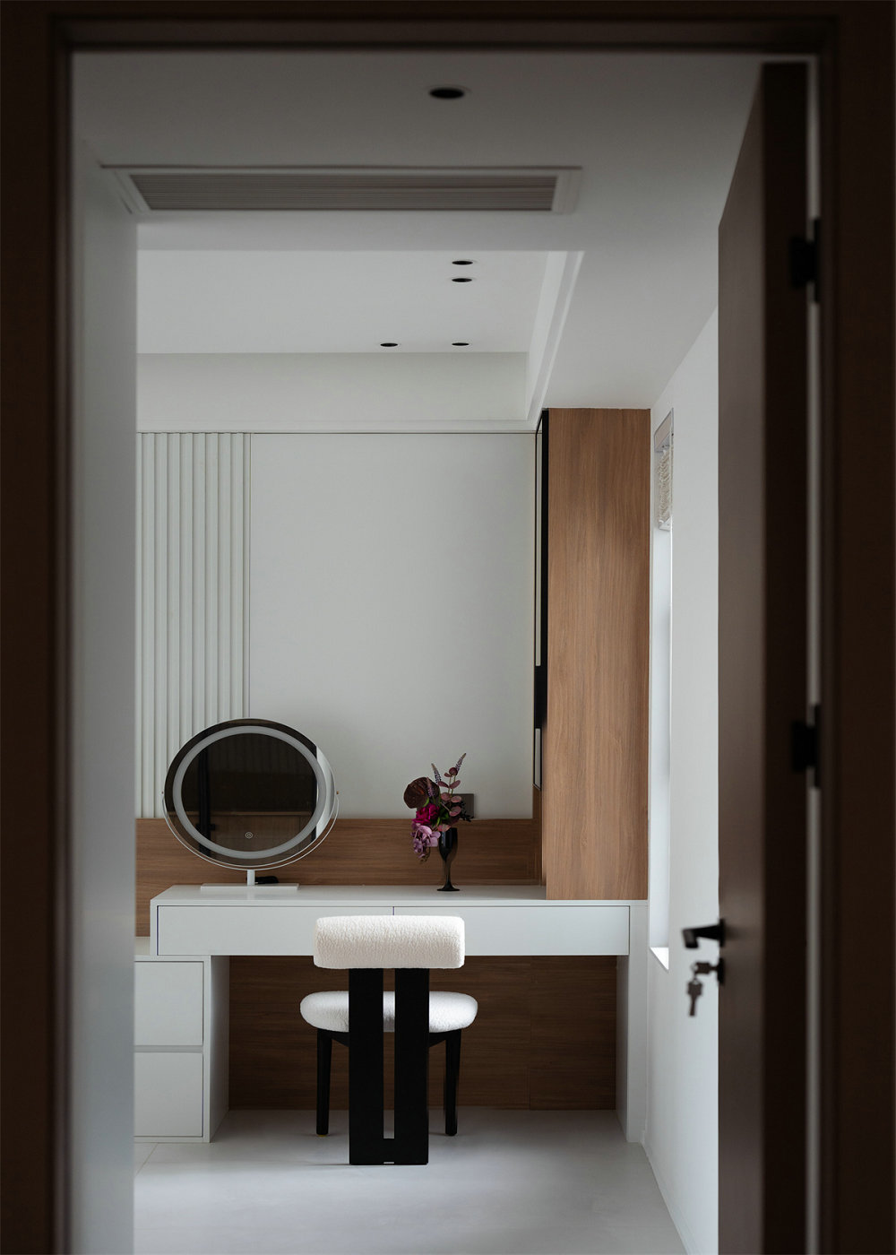 中交澄園130平現(xiàn)代風(fēng)格裝修效果圖